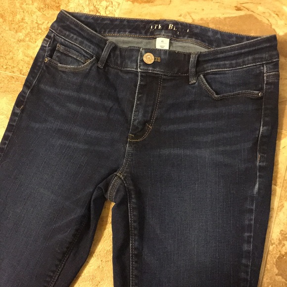 SOLD • {White House Black Market} Skinny Jeans • - Picture 3 of 6